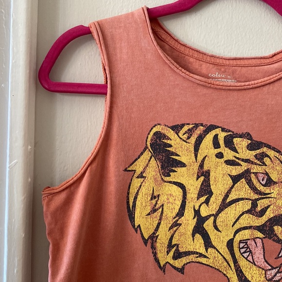 cropped colsie muscle tank! - Picture 5 of 6